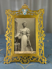 Feuervergoldeter Geschenkrahmen mit Portrait von Kaiserin Auguste Victoria, 1906