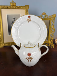 Neuosier Teekanne, Kronprinz Wilhelm von Preußen, datiert 1905 und 1906
