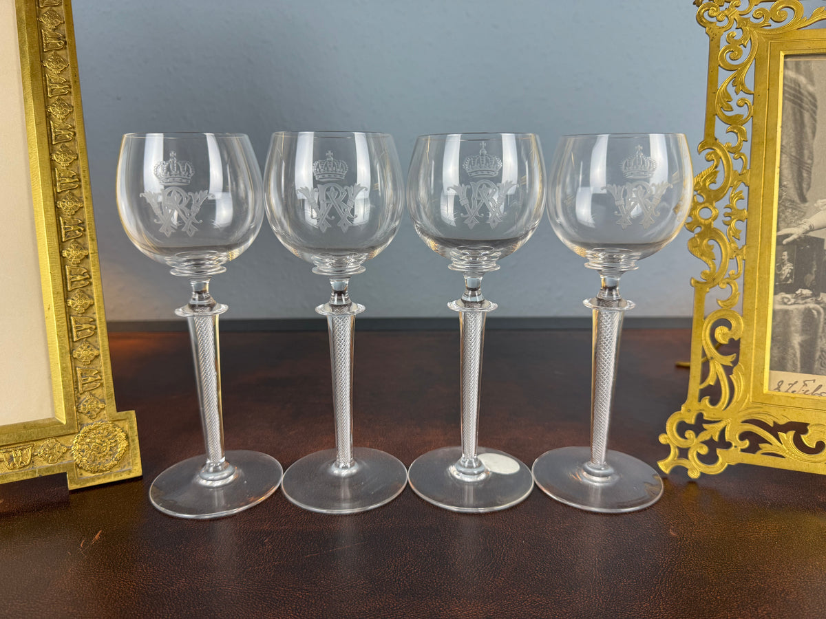 Quatre grands verres à eau, Kaiser Guillaume II, vers 1890