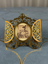 Kronprinzessin Victoria mit ihrem neugeborenen Sohn Kaiser Wilhelm II., 1859