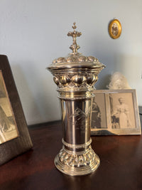 Kaiserliche Segeltrophäe „Kiel–Travemünde 1898“ – Silberpokal für die Yacht Iduna von Kaiser Wilhelm II