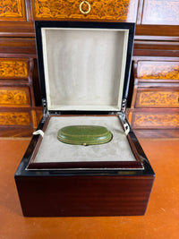 Originale goldene Manschettenknöpfe Kaiser Wilhelm II. mit Monogramm W II, Kaiserkrone, Brillanten und datiertem Originaletui von 1908.
