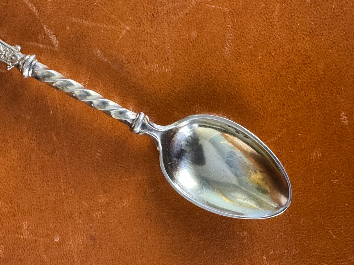 Kaiserlicher Zuckerlöffel aus Silber mit WR Monogramm von Kaiser Wilhelm I. um 1880 aus kaiserlichem Besitz