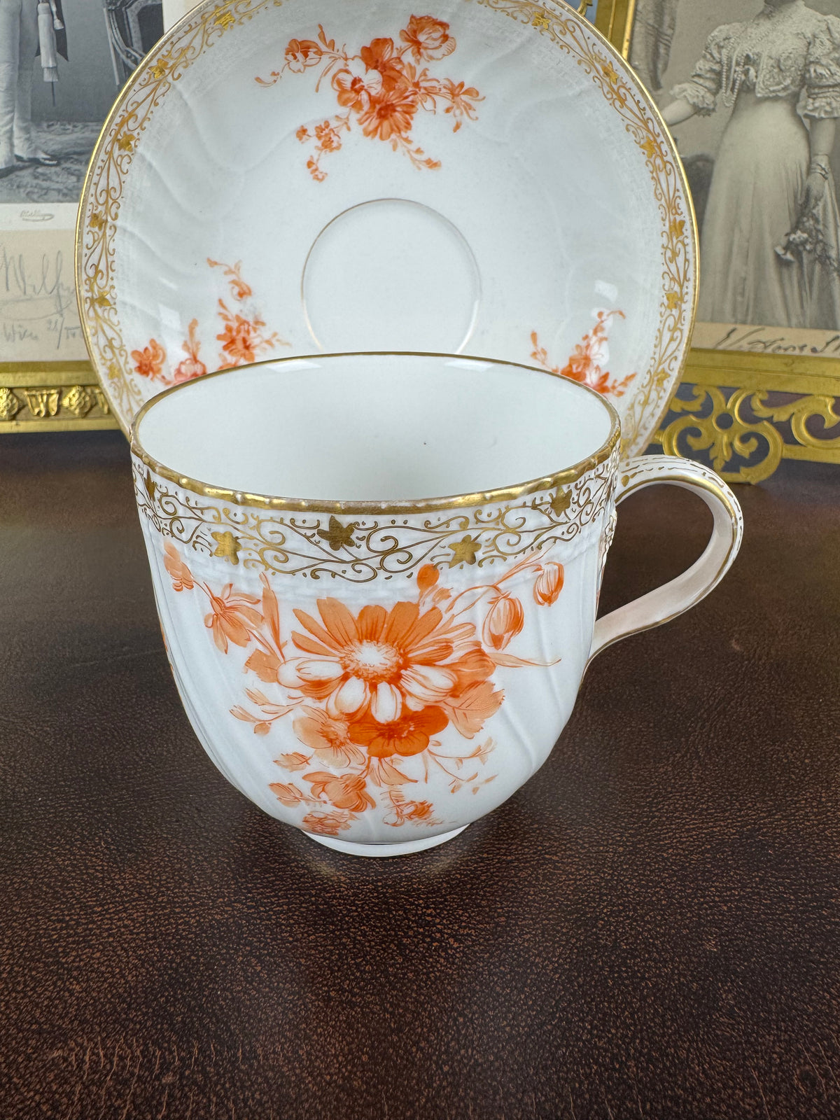 Neuosier Schokoladentasse und Untertasse 1898 – Kaiser Wilhelm II., KPM Berlin, kaiserliches Porzellan