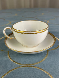 Kaiserliche Tasse mit Untertasse von S.M.Y. Hohenzollern, datiert 1900 + 1911 – Porzellan aus dem Besitz  Kaiser Wilhelm II.