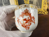 Neuosier Mokkatasse und Untertasse 1908 & 1913 – Kaiser Wilhelm II., KPM Berlin, kaiserliches Porzellan