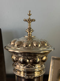 Kaiserliche Segeltrophäe „Kiel–Travemünde 1898“ – Silberpokal für die Yacht Iduna von Kaiser Wilhelm II
