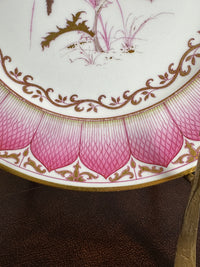 Plat de service du service de Damas, Kaiser Guillaume II, daté de 1906