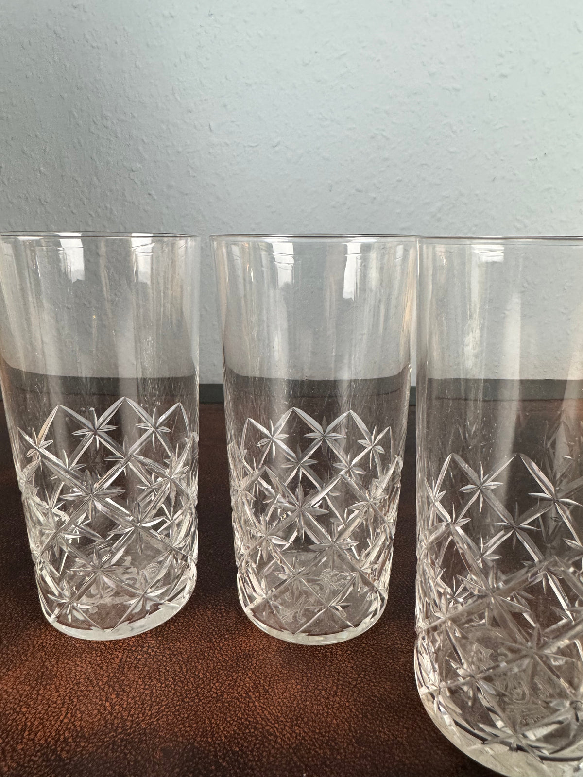 Six grands verres à eau, Guillaume II, vers 1890