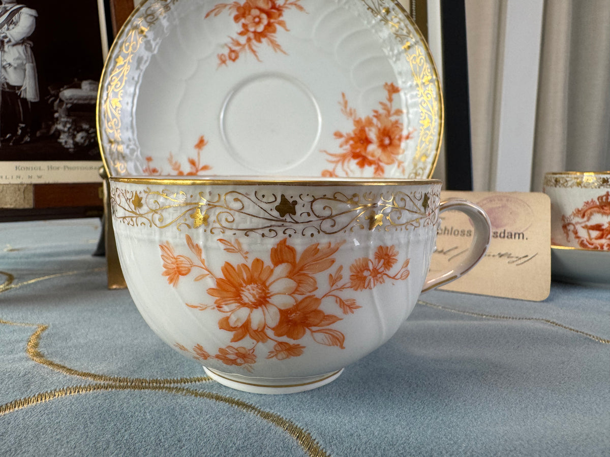 Neuosier Tasse und Untertasse, Kaiser Wilhelm II, datiert 1894 und 1897