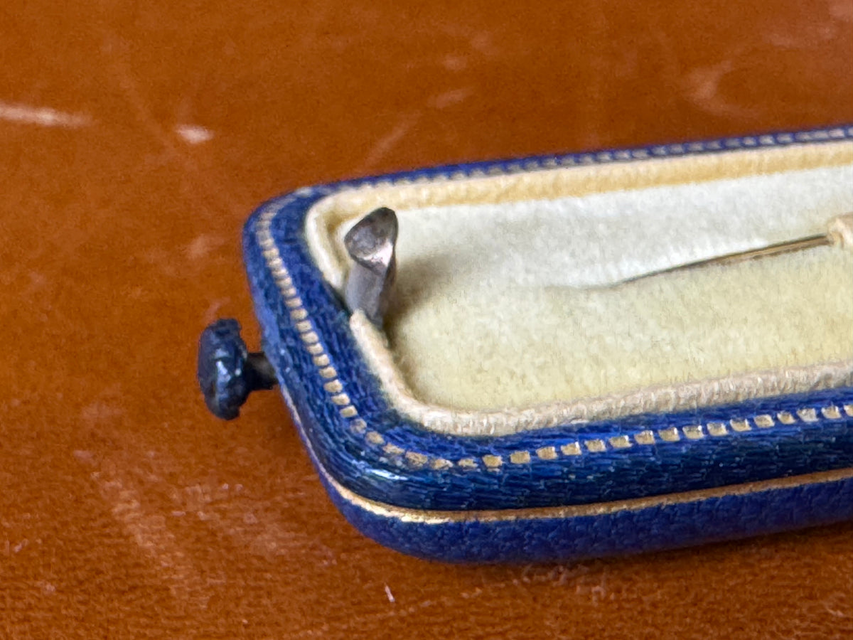 Anstecknadel aus 585 Gold mit echter Perle im originalen Etui von Friedländer Berlin