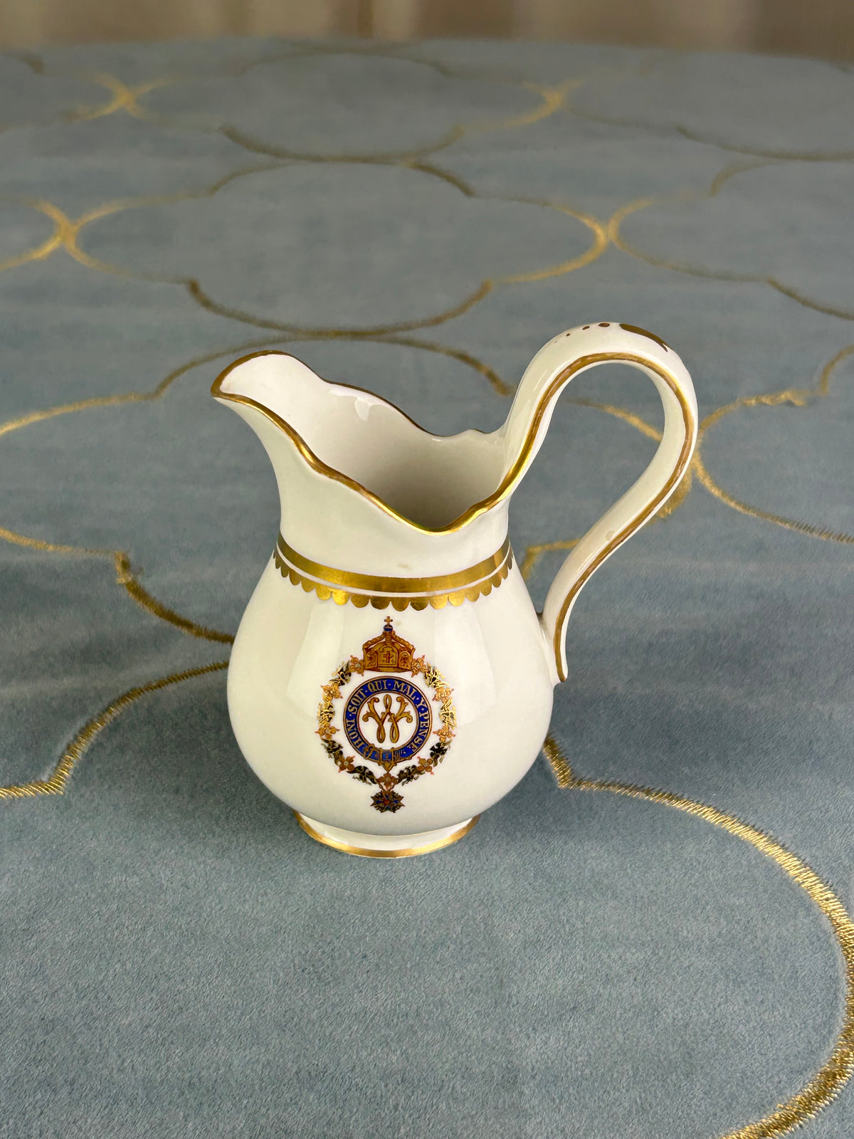 Kaiserliches Milchkännchen von S.M.Y. Hohenzollern, datiert 1905– Porzellan aus dem Besitz  Kaiser Wilhelm II.