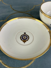 Kaiserliche Tasse mit Untertasse von S.M.Y. Hohenzollern, datiert 1900 + 1911 – Porzellan aus dem Besitz  Kaiser Wilhelm II.