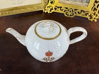 Neuosier Teekanne, Kronprinz Wilhelm von Preußen, datiert 1905 und 1906