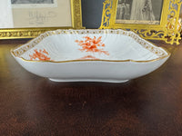 Plat carré Neuosier, Guillaume II, daté 1902