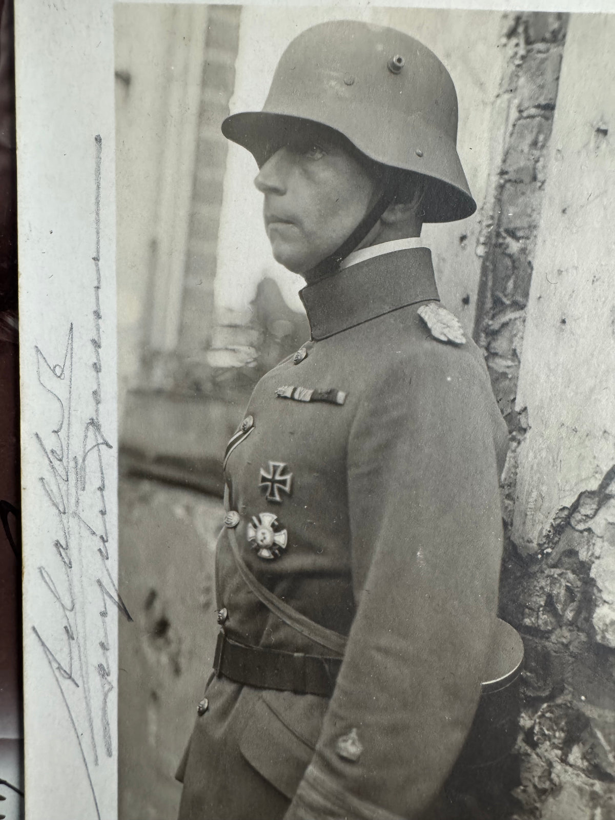 Konvolut Bilder & Co. und Messjacke, Adalbert von Preußen, ca. 1908