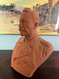 MAX BEZNER Terrakotta-Büste von Kaiser Wilhelm II., Cadinen, datiert 1928
