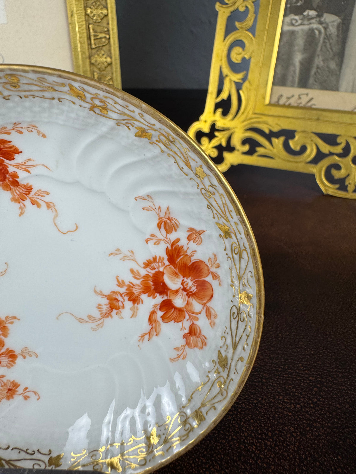Neuosier Mokkatasse und Untertasse, Kaiser Wilhelm II., datiert 1908 und 1913