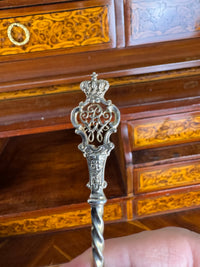 Kaiserlicher Zuckerlöffel aus Silber mit WR Monogramm von Kaiser Wilhelm I. um 1880 aus kaiserlichem Besitz