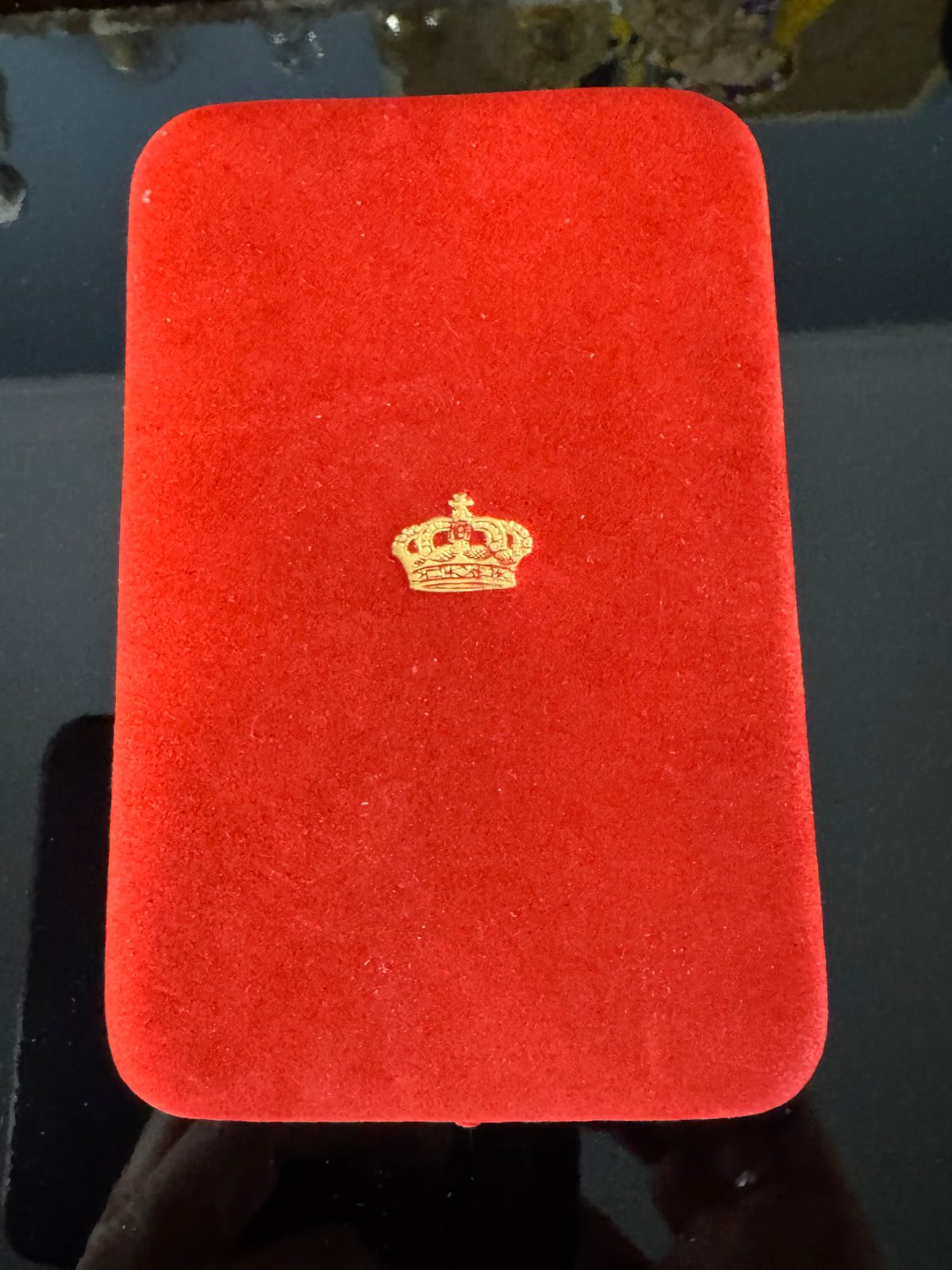 kaiserliches Zigarettenetui der Kronprinzessin Cecilie aus 800 Silber mit Diamantmonogramm, Goldkrone und originaler Friedländer-Schatulle.