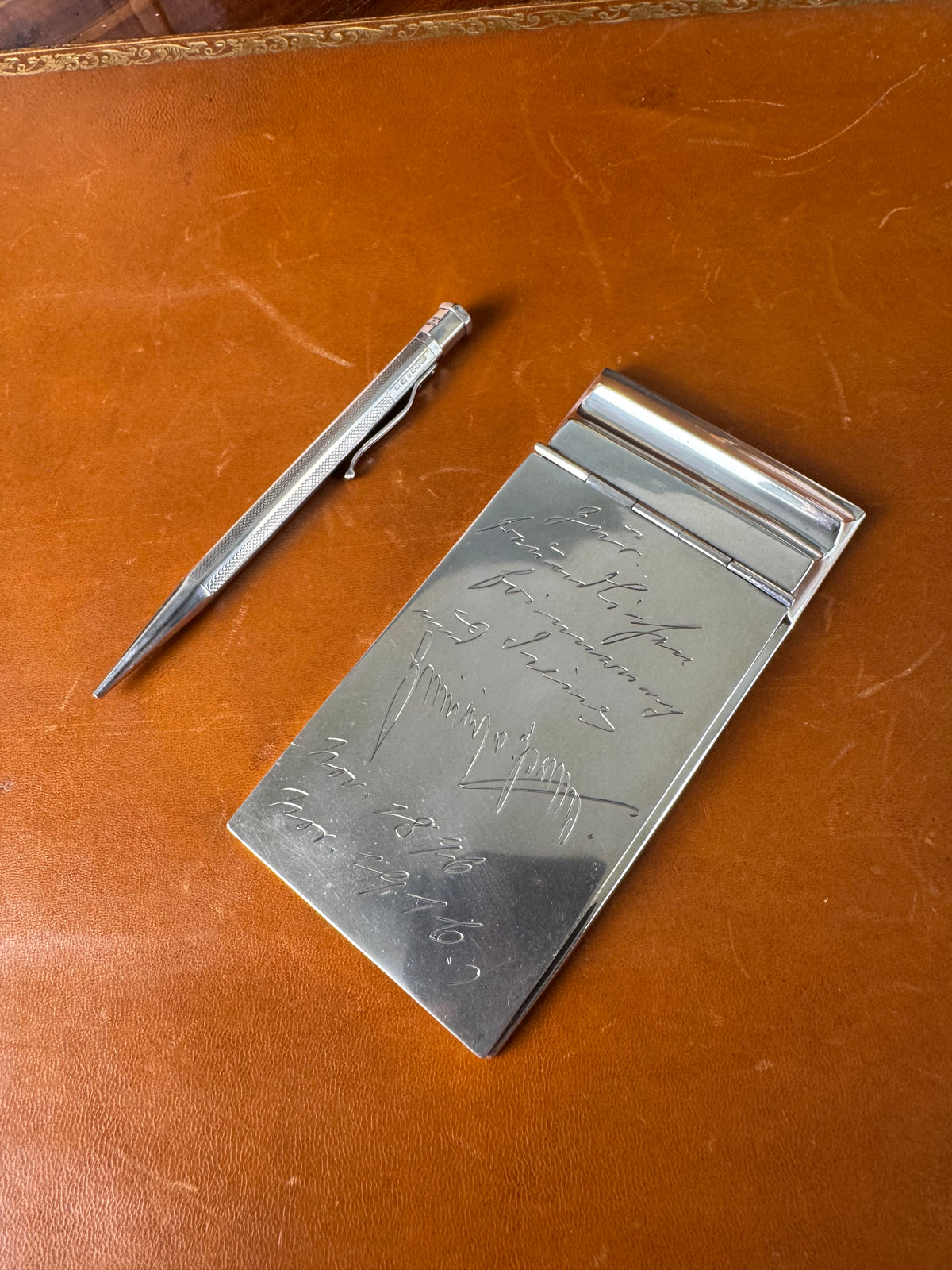 Antiker Silber Notizblockhalter mit Widmungsgravur und Unterschriften von Irene und Heinrich von Preußen
