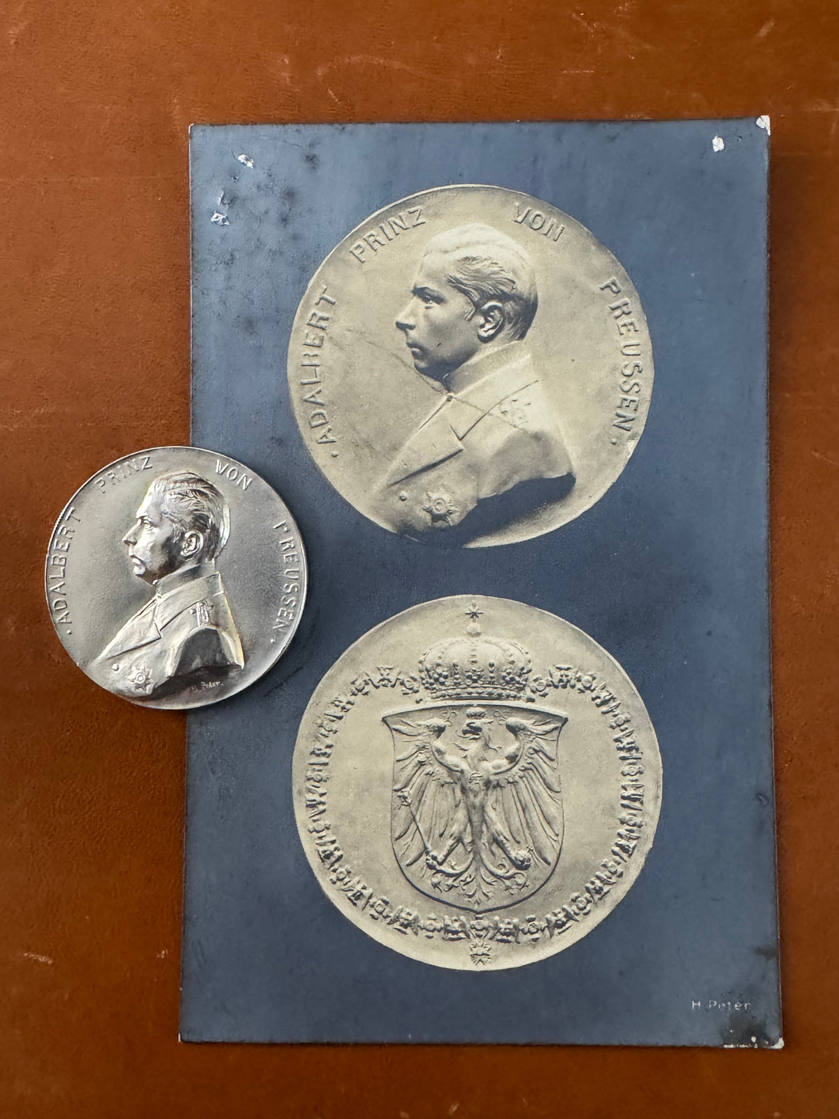 Seltene Porträtmedaille von Prinz Adalbert von Preußen 1915 von Hermann Peter mit originaler Begleitkarte und Etui