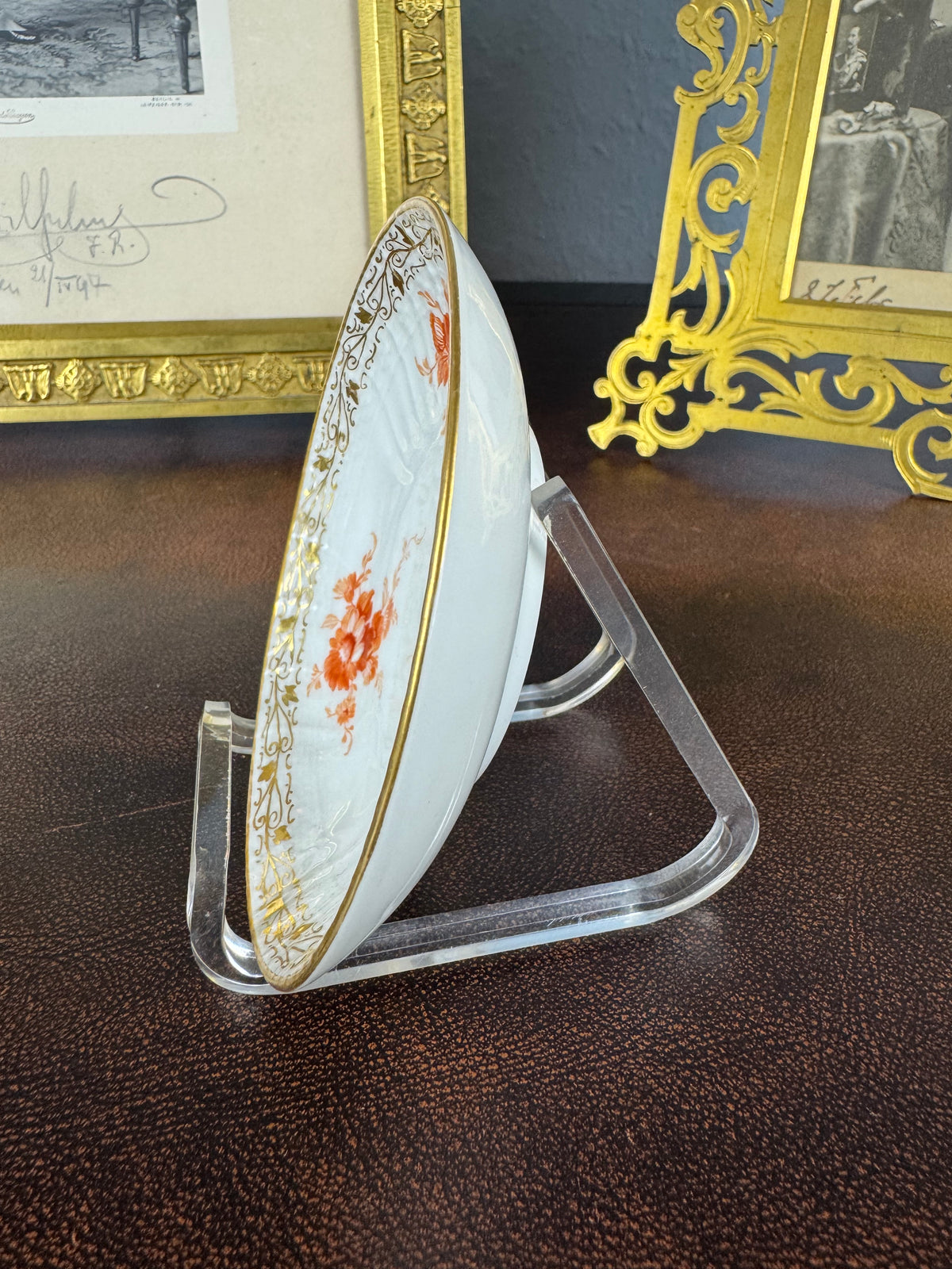 Neuosier Mokkatasse und Untertasse, Kaiser Wilhelm II., datiert 1908 und 1913