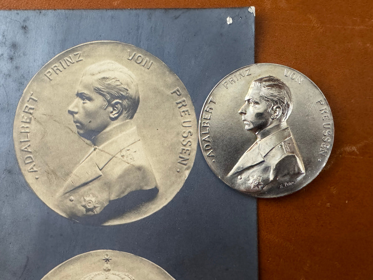 Seltene Porträtmedaille von Prinz Adalbert von Preußen 1915 von Hermann Peter mit originaler Begleitkarte und Etui