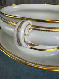 Kaiserliche Sauciere von S.M.Y. Hohenzollern, datiert 1911 – Porzellan aus dem Besitz Kaiser Wilhelm II.