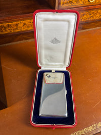 kaiserliches Zigarettenetui der Kronprinzessin Cecilie aus 800 Silber mit Diamantmonogramm, Goldkrone und originaler Friedländer-Schatulle.