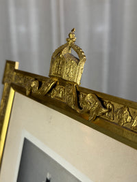 Großer feuervergoldeter Geschenkrahmen mit Widmungsportrait von Kaiser Wilhelm II., 1897