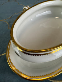 Kaiserliche Sauciere von S.M.Y. Hohenzollern, datiert 1911 – Porzellan aus dem Besitz Kaiser Wilhelm II.