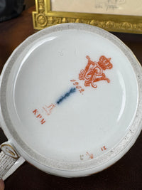 Neuosier Warmwasserkanne, Kaiser Wilhelm II., datiert 1902 und 1909