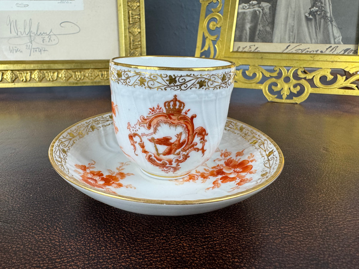 Neuosier Mokkatasse und Untertasse 1908 & 1913 – Kaiser Wilhelm II., KPM Berlin, kaiserliches Porzellan