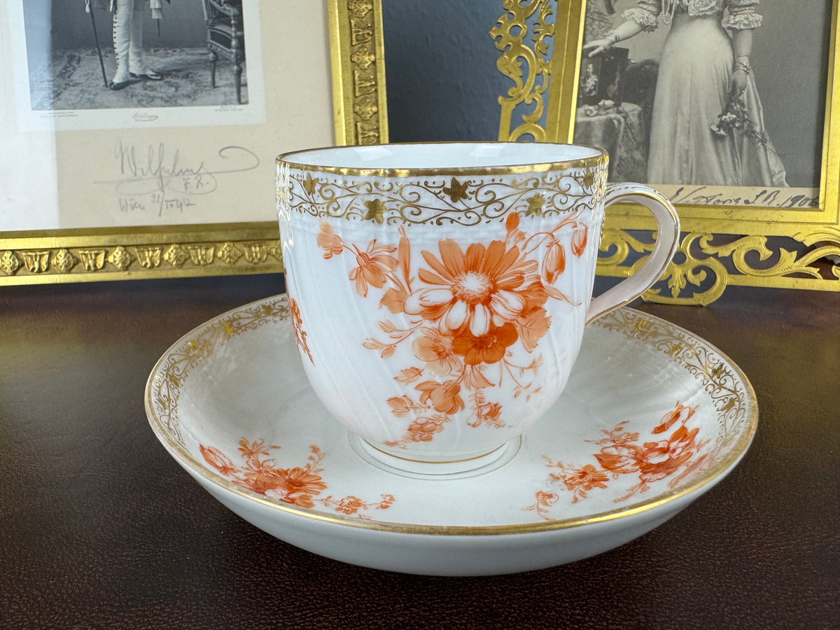 Neuosier Schokoladentasse und Untertasse 1898 – Kaiser Wilhelm II., KPM Berlin, kaiserliches Porzellan