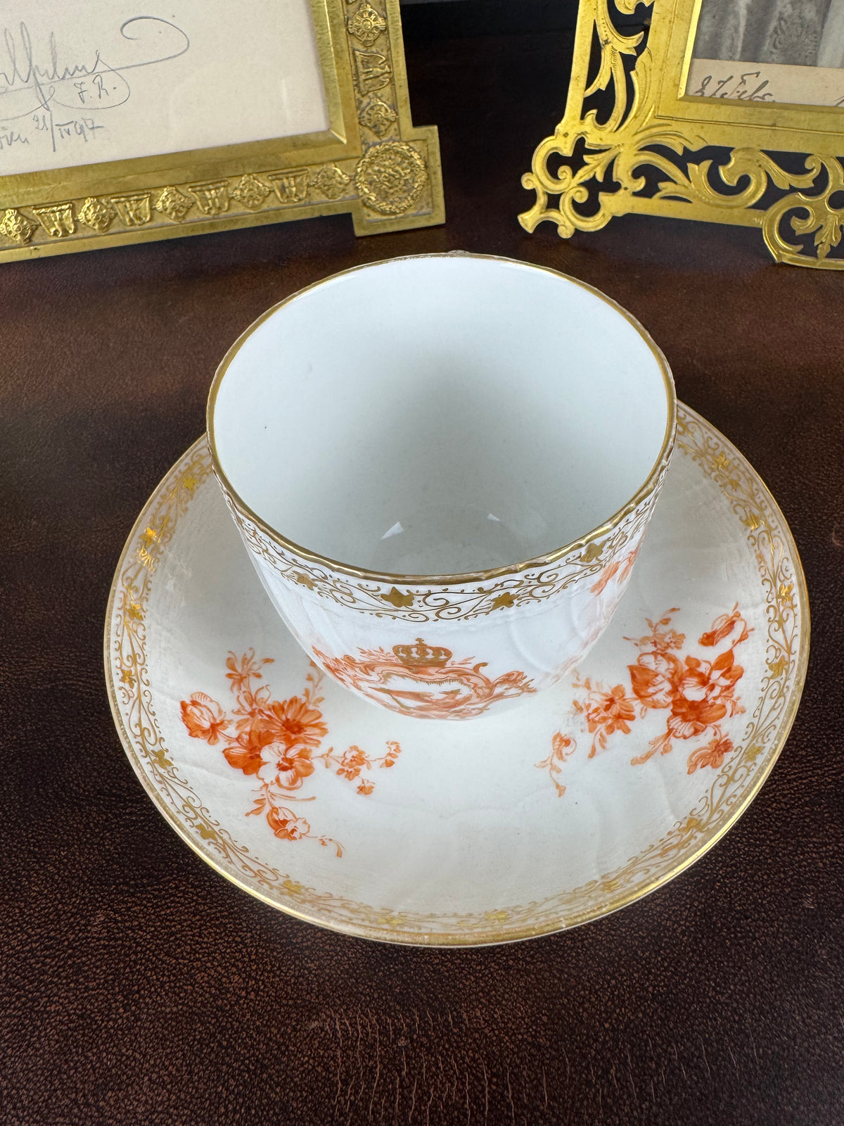 Neuosier Schokoladentasse und Untertasse 1898 – Kaiser Wilhelm II., KPM Berlin, kaiserliches Porzellan
