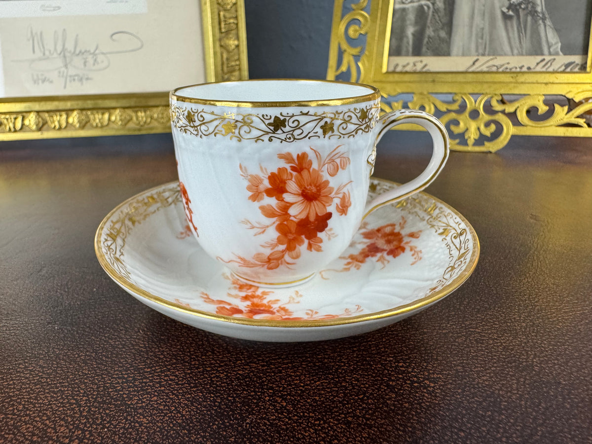 Neuosier Mokkatasse und Untertasse 1908 & 1913 – Kaiser Wilhelm II., KPM Berlin, kaiserliches Porzellan
