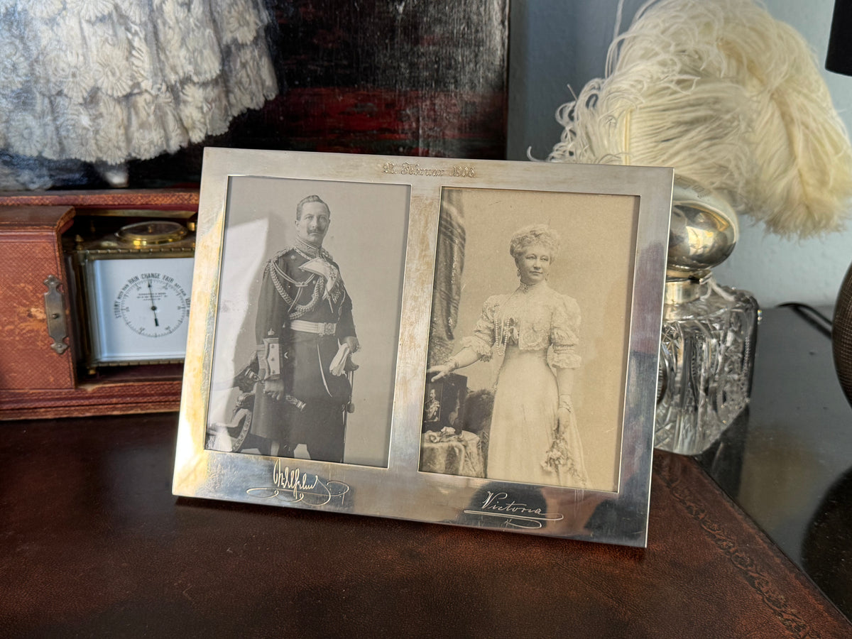 Geschenkrahmen Silberne Hochzeit Kaiser Wilhelm und Kaiserin Auguste Victoria, datiert 1906