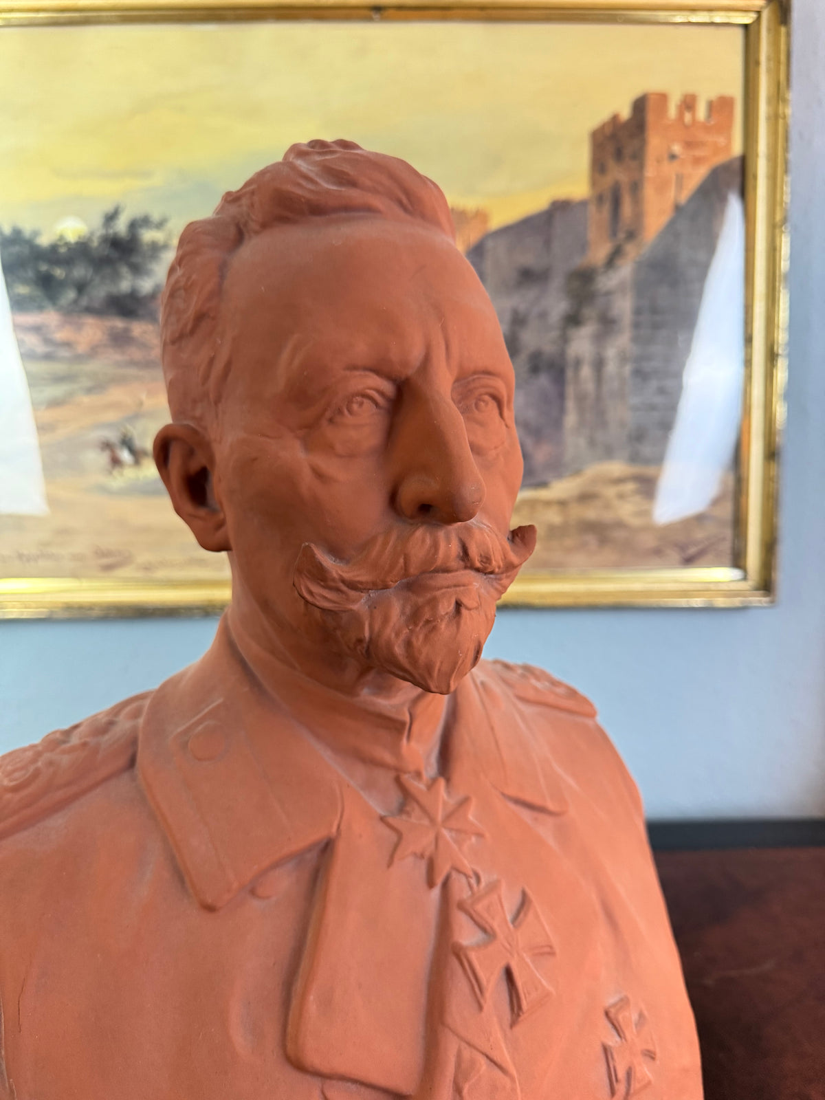 MAX BEZNER Terrakotta-Büste von Kaiser Wilhelm II., Cadinen, datiert 1928