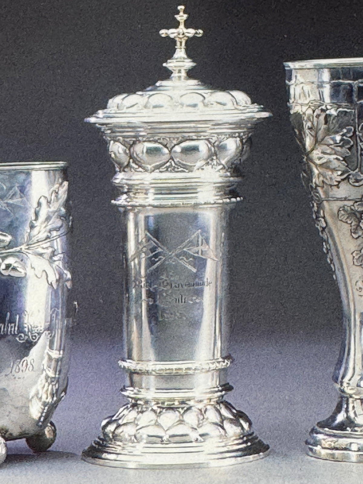 Kaiserliche Segeltrophäe „Kiel–Travemünde 1898“ – Silberpokal für die Yacht Iduna von Kaiser Wilhelm II