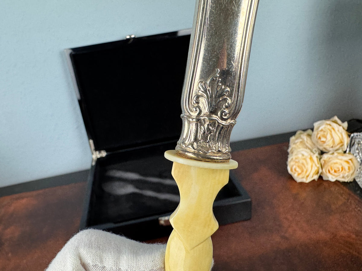 Salatbesteck aus Silber und Bein – Kaiser Wilhelm II., ca. 1890
