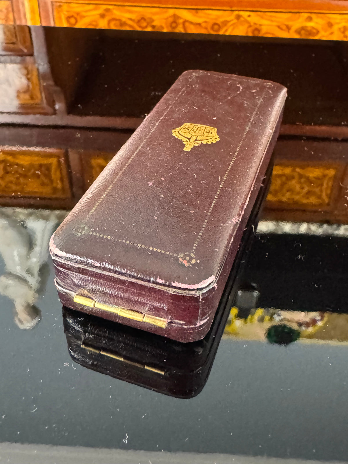 Kronprinz Wilhelm von Preußen: Silbernes Zigarettenetui & Geschenknadel