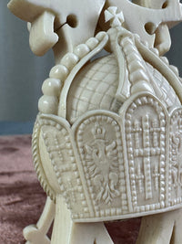 Uhr mit Monogramm der Kaiserin Auguste Victoria, ca. 1890
